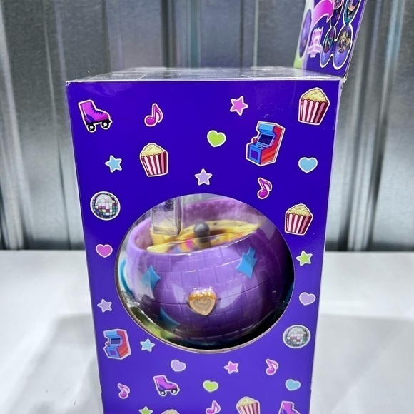 Polly Pocket Compact Double Play Skating NIB NEW - Picture 5 of 6